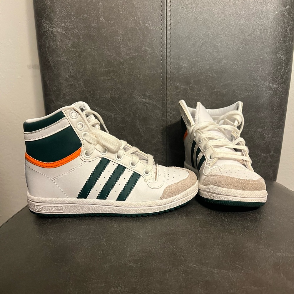 Adidas Top Ten Youth size 12 white/green/orange